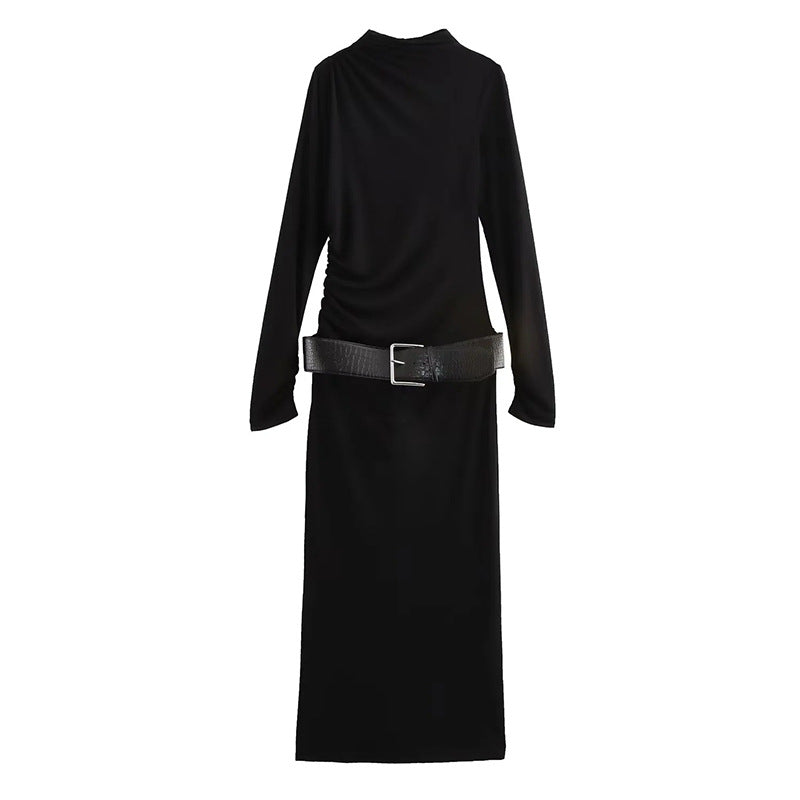 Fashionable and versatile new style with belt and pleated dress