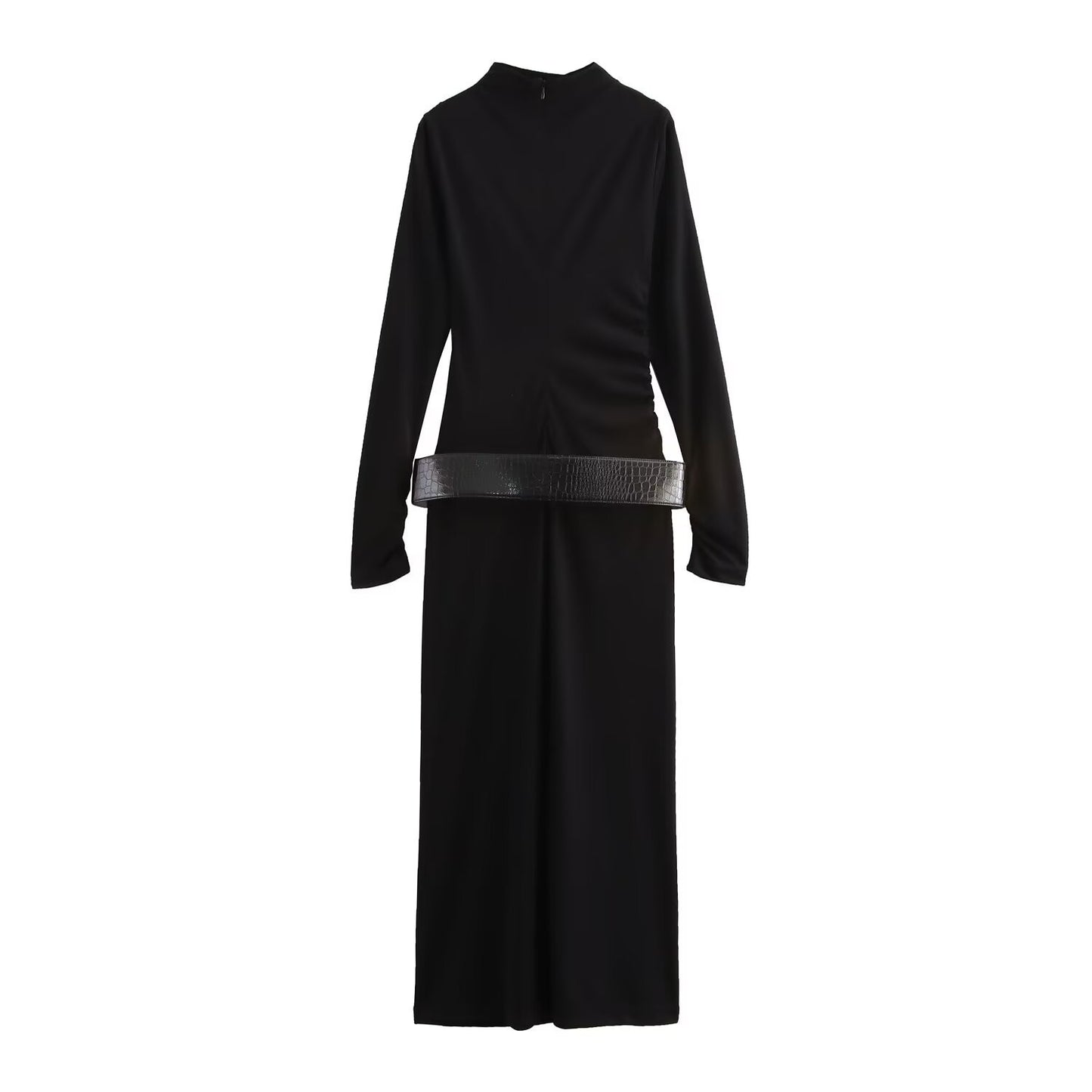 Fashionable and versatile new style with belt and pleated dress