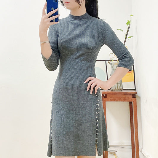 Slimming and slimming slit dress, feminine temperament, metal decoration, niche skirt