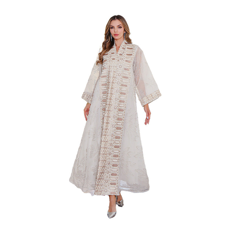 Middle Eastern Muslim Embroidered Long Robe Women's Elegant Long Dress Loose Fit Dubai Dress