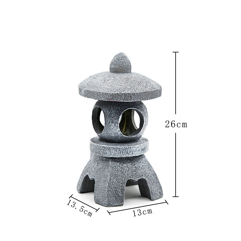 Solar Japanese Garden Lantern – Pagoda-Style Zen Light for Outdoor Decor