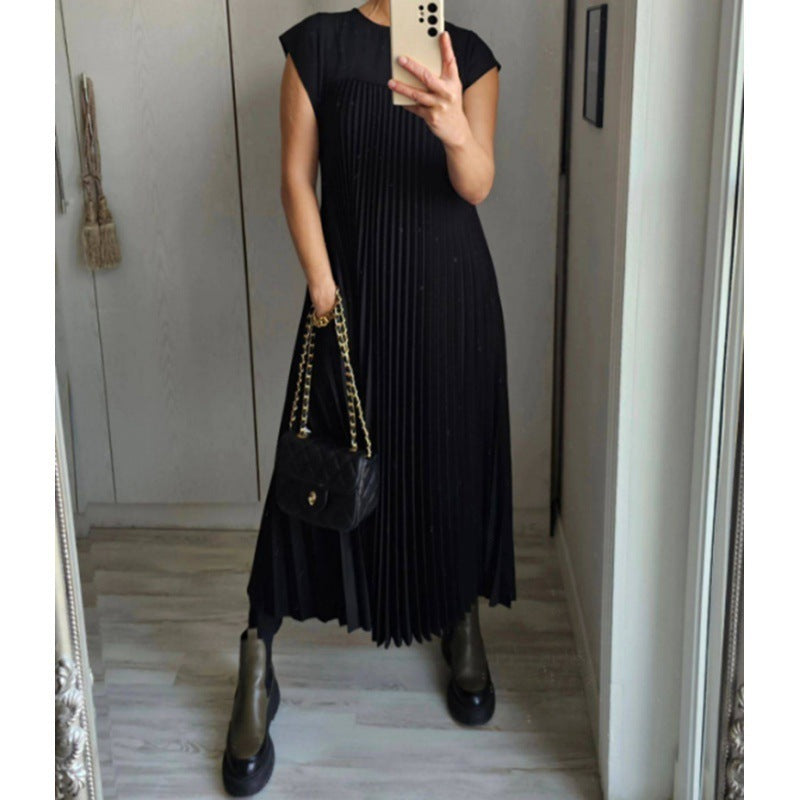 Fashionable round neck sleeveless pleated long dress