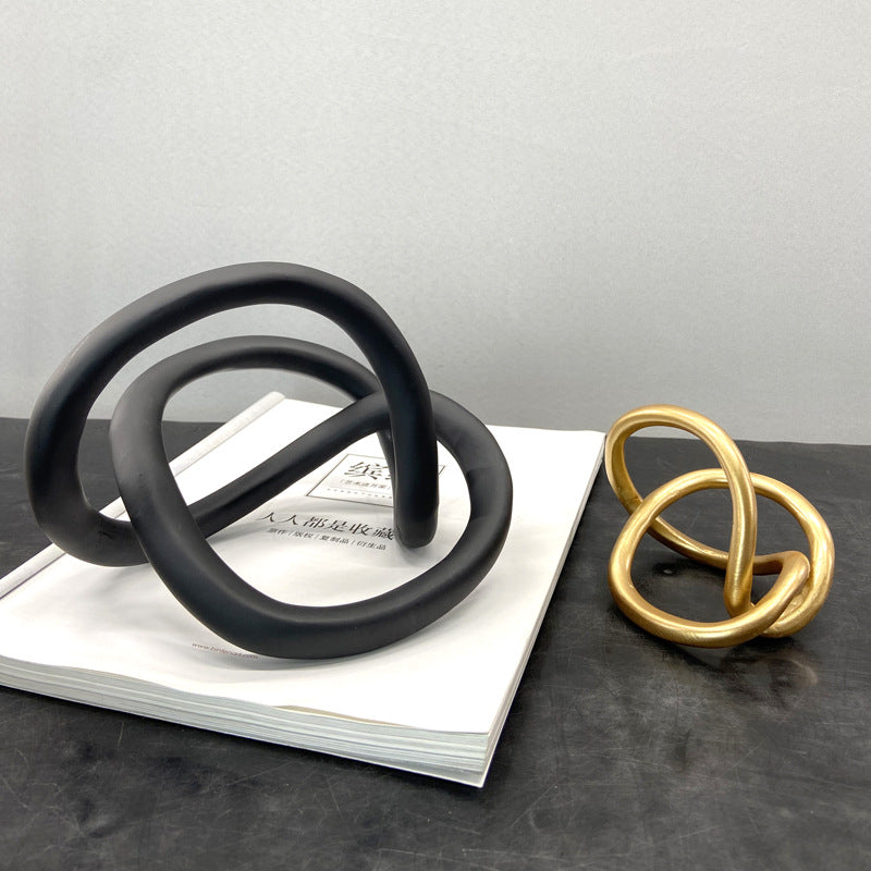 Modern Resin Knot Ornament – Minimalist Abstract Decor Sculpture for Shelf, Desk or Tabletop