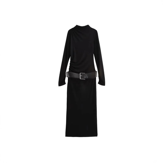 Fashionable and versatile new style with belt and pleated dress