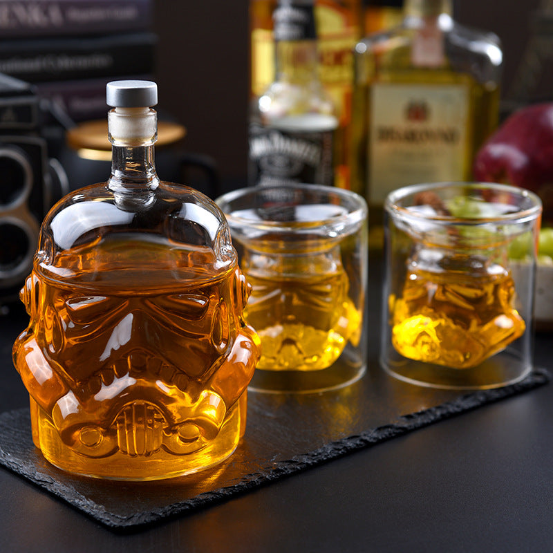 Stormtrooper Decanter Set – 750ML Star Wars Liquor Bottle + 2 Double-Layer Glass Whiskey Cu