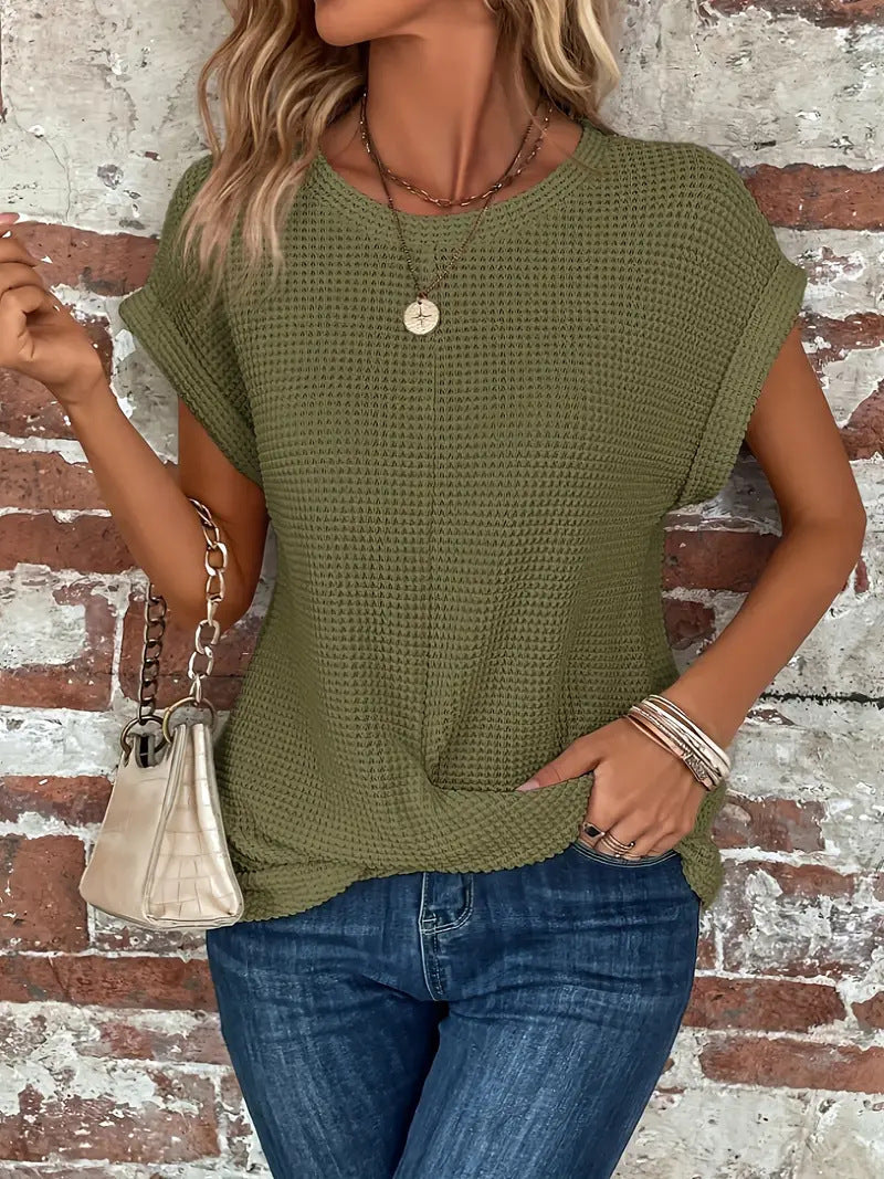 Solid Color Round Neck T-Shirt with Elegant Short Twisted Hem for Spring and Summer Women's Wear
