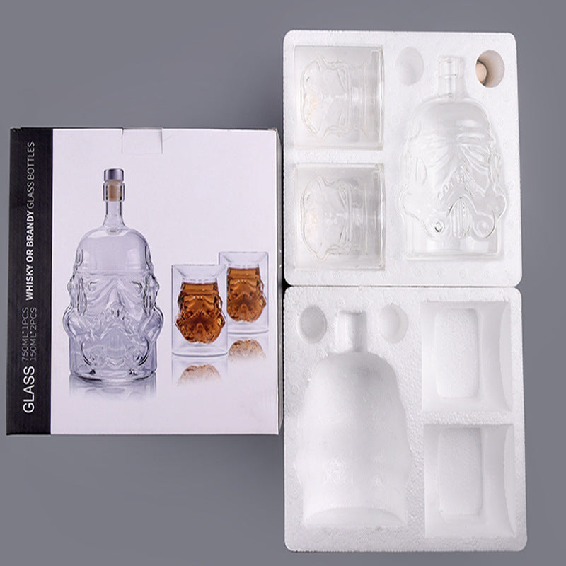 Stormtrooper Decanter Set – 750ML Star Wars Liquor Bottle + 2 Double-Layer Glass Whiskey Cu