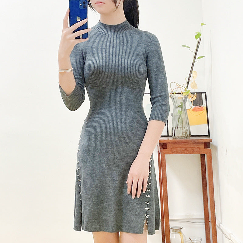 Slimming and slimming slit dress, feminine temperament, metal decoration, niche skirt