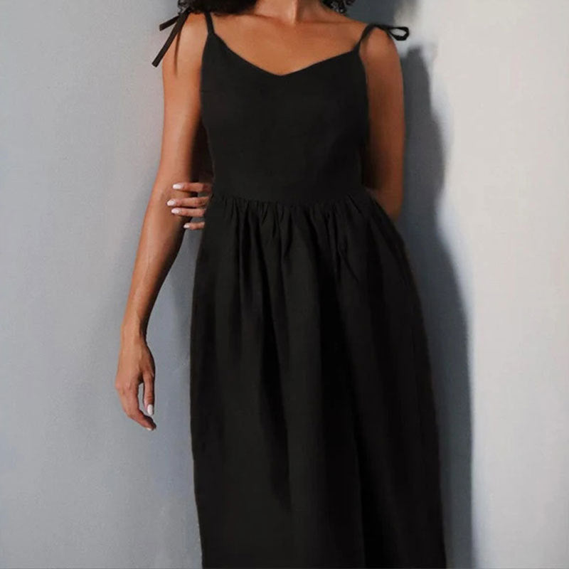 Elegant and Sexy Backless Strap Dress with Binding Detail