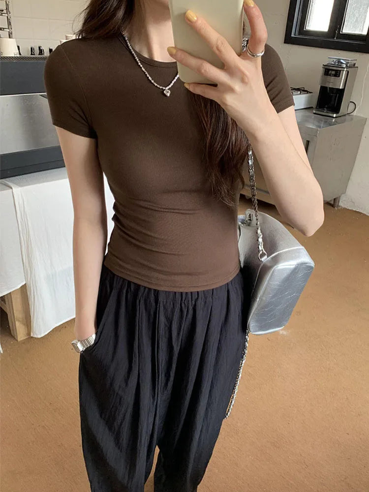 Basic Solid Crop Top Short Sleeve – Anitrendy Skinny Crewneck Tee for Women UK Summer 2025